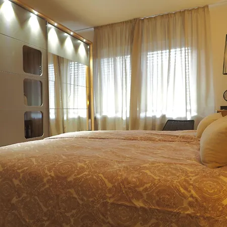 Apartamento Zentral & Gemuetlich Im Kreuzviertel Munique